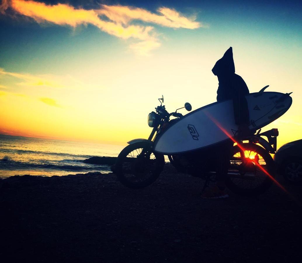 بيت شباب Boilers Surf House تامري المظهر الخارجي الصورة